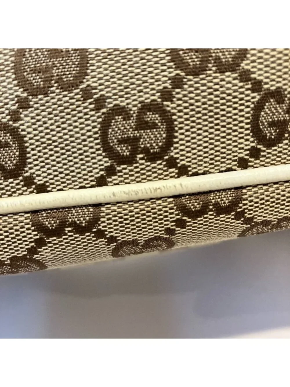 Gucci GG Canvas Tote Bag Beige